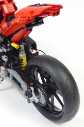 Lego Technic 42202 Moto Ducati Panigale V4 S