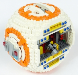 Lego Star Wars UCS 75187 BB-8