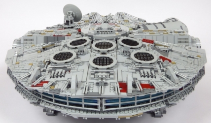 Lego Star Wars UCS 75192 Millenium Falcon