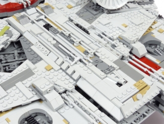 Lego Star Wars UCS 75192 Millenium Falcon