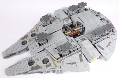 Lego Star Wars UCS 75192 Millenium Falcon