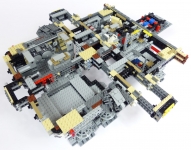 Millenium Falcon #75192