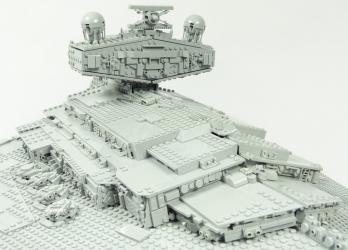 Lego Star Wars UCS 75252 Imperial Star Destroyer