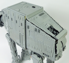 Lego Star Wars UCS 75313 AT-AT