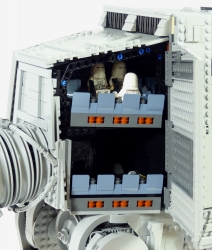 Lego Star Wars UCS 75313 AT-AT