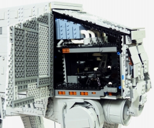 Lego Star Wars UCS 75313 AT-AT