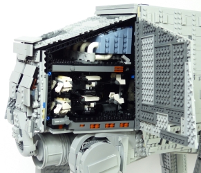 Lego Star Wars UCS 75313 AT-AT