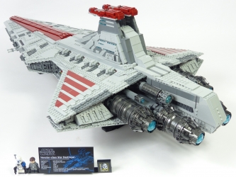 Lego Star Wars UCS 75367 Venator Star Destroyer