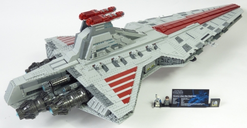 Lego Star Wars UCS 75367 Venator Star Destroyer