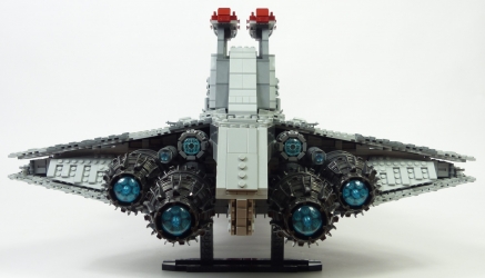 Lego Star Wars UCS 75367 Venator Star Destroyer