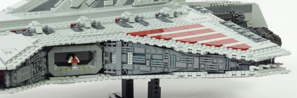 Lego Star Wars UCS 75367 Venator Star Destroyer