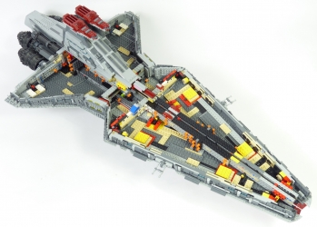 Lego Star Wars UCS 75367 Venator Star Destroyer