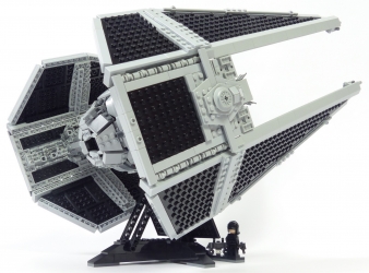 Lego Star Wars UCS 75382 TIE Interceptor