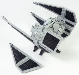 Lego Star Wars UCS 75382 TIE Interceptor