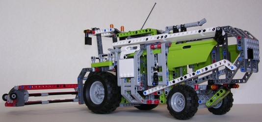 Lego Technic 8274 Moissonneuse-batteuse