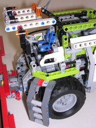 Lego Technic 8274 Moissonneuse-batteuse